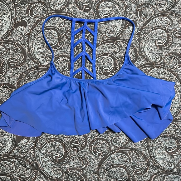 Victoria’s Secret Swim Bundle Medium - Picture 7 of 9